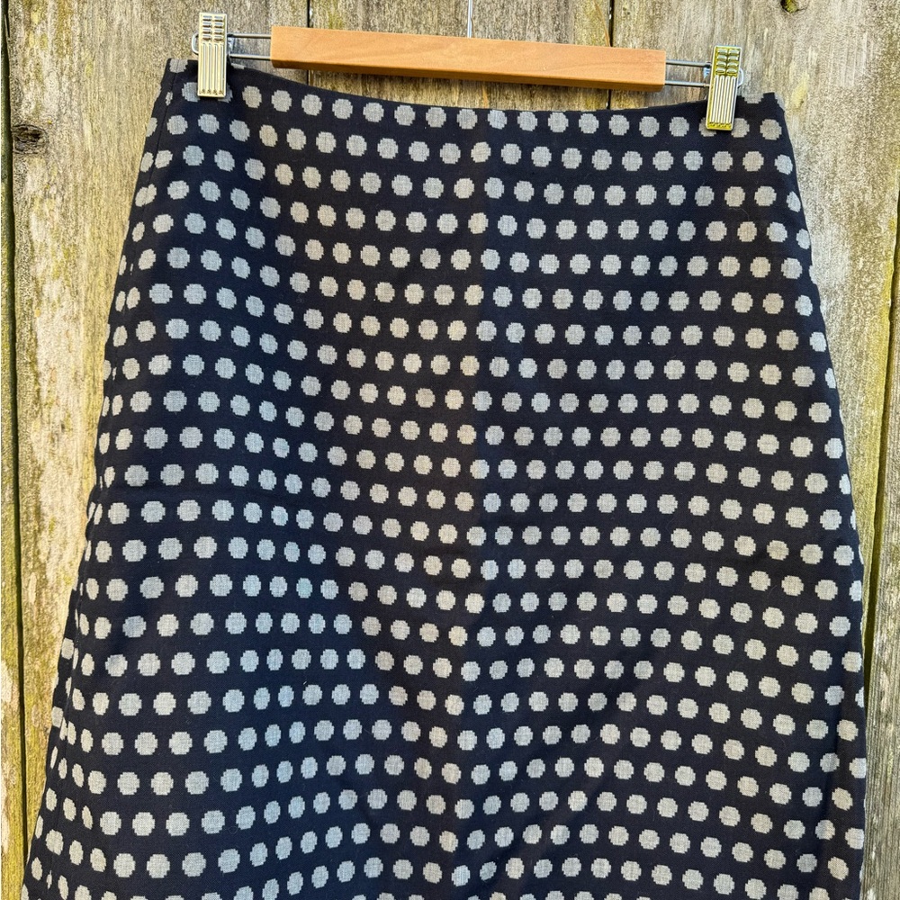 Hobbs of London Polka Dot Short Skirt - Navy and White - Gently Used